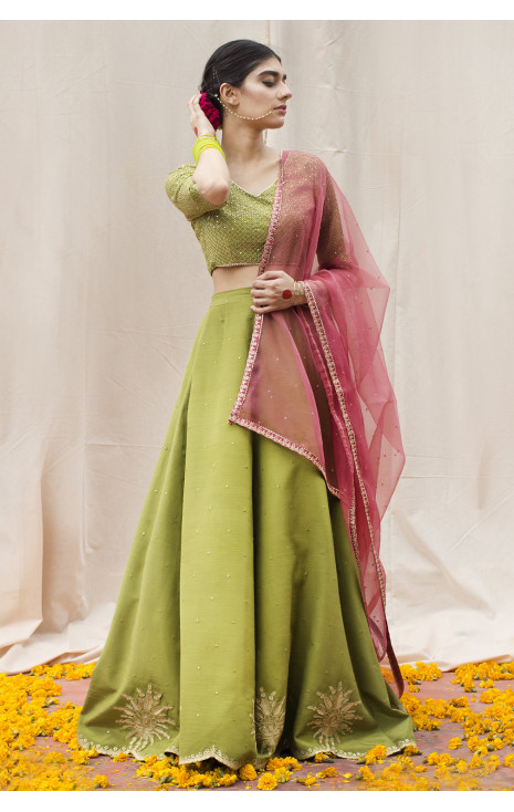 Pear Green Outfit
